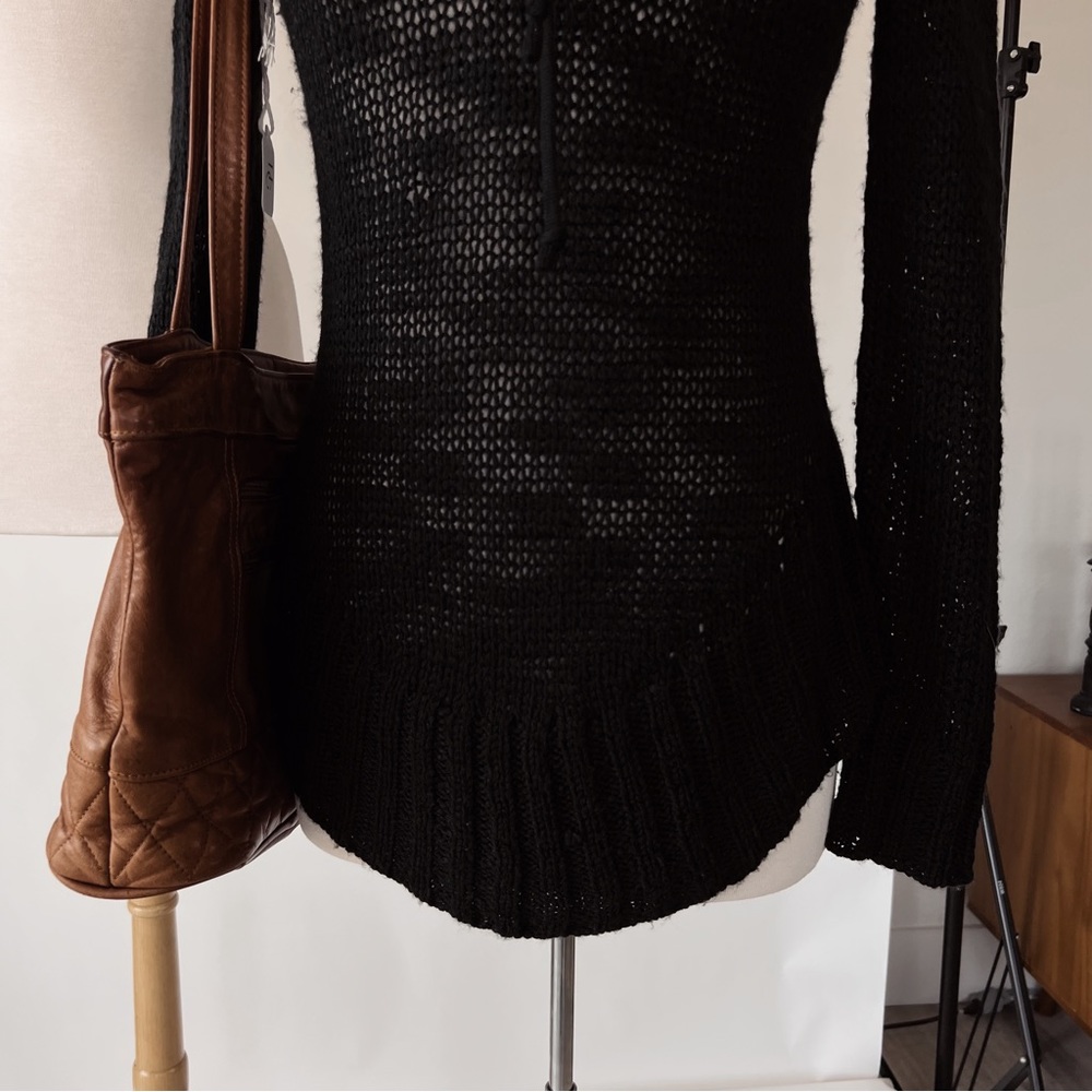 RELAXED FIT BLACK TURTLENECK KNIT SWEATER TOP - Picture 6 of 10
